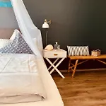 فندق Aqua 3*