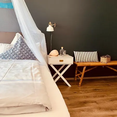 Hotel Aqua 3*